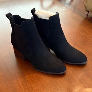 Loft Elegant Black Ankle Boots